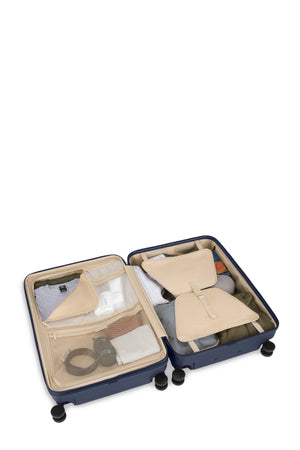 SWISSGEAR Summit Reserve Large Checked Spinner in Midnight Harvest