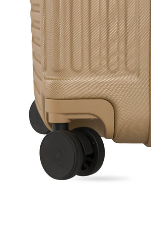 SWISSGEAR Summit Reserve 2-Piece Spinner Set in Caramel