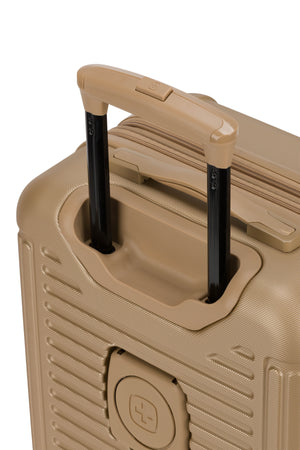 SWISSGEAR Summit Reserve Carry On Spinner in Caramel