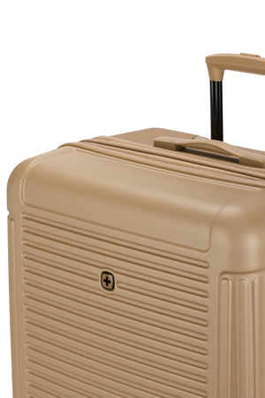 SWISSGEAR  Summit Reserve Large Checked Spinner in Caramel