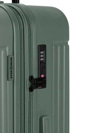 SWISSGEAR Summit Reserve 2-Piece Spinner Set in Evergreen