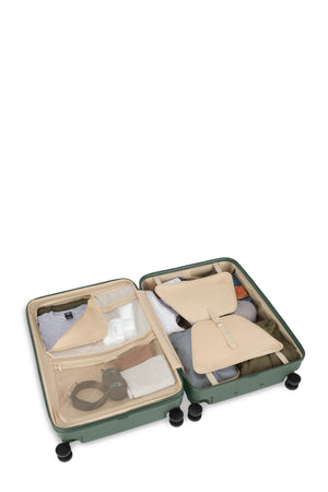 SWISSGEAR Summit Reserve Large Checked Spinner in Evergreen