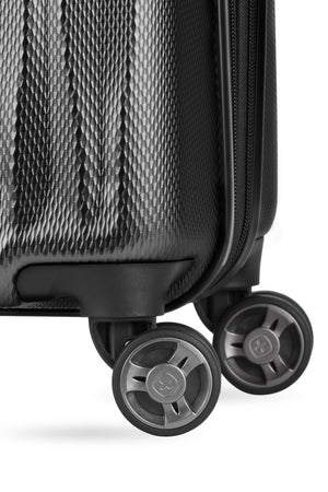 SWISSGEAR Energie Carry On Spinner in Limited Edition Black