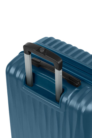 SWISSGEAR Energie Large Checked Spinner in Atlas Blue