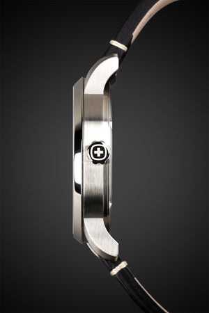 Swissgear Legacy Watch - Screw crown with Swiss logo