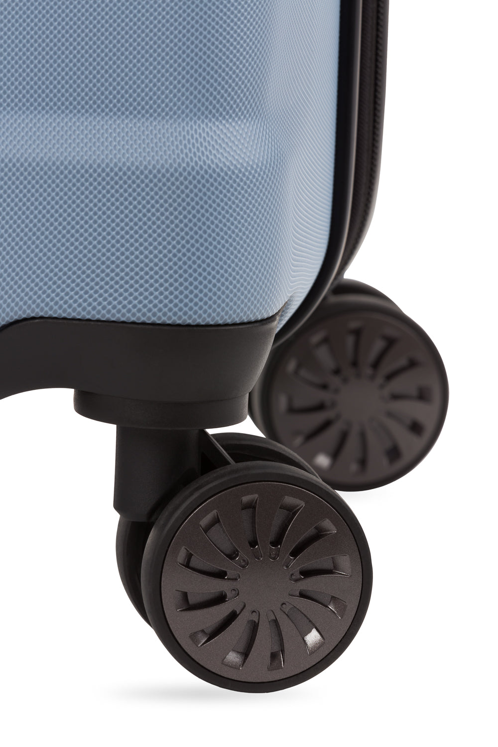 SWISSGEAR Cascade Large Checked Spinner - Celestial Blue - 08