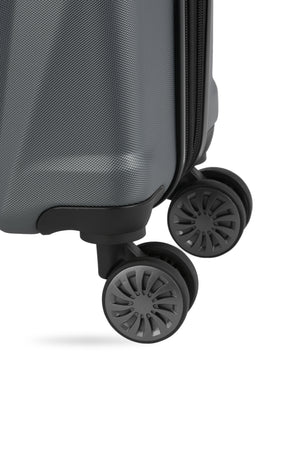 SWISSGEAR Cascade Carry-On Spinner in Dark Grey