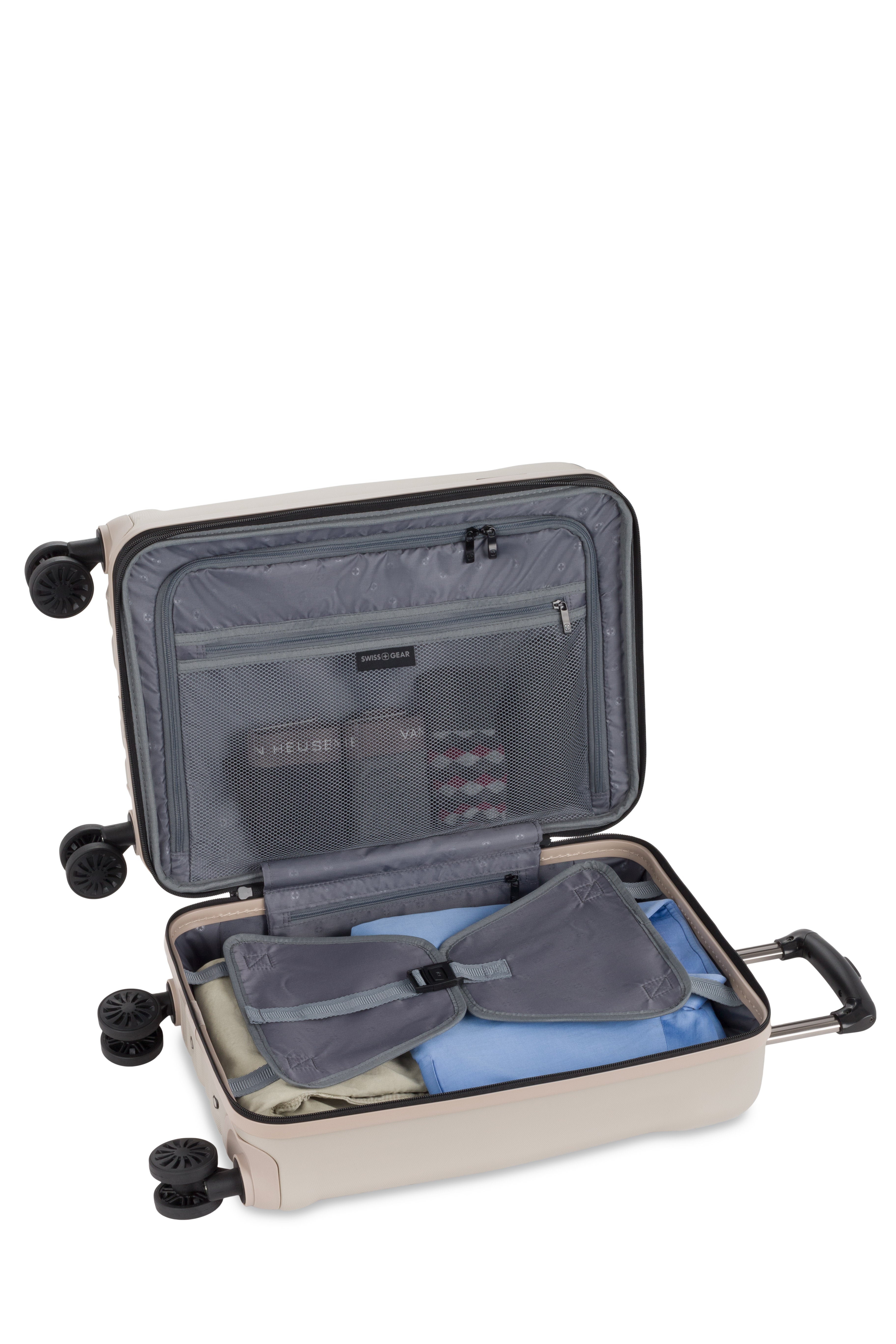 SWISSGEAR Cascade Carry-On Spinner in Sand