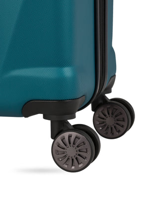 SWISSGEAR Cascade Medium Checked Spinner in Teal