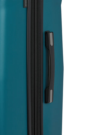 SWISSGEAR Cascade Large Checked Spinner in Teal