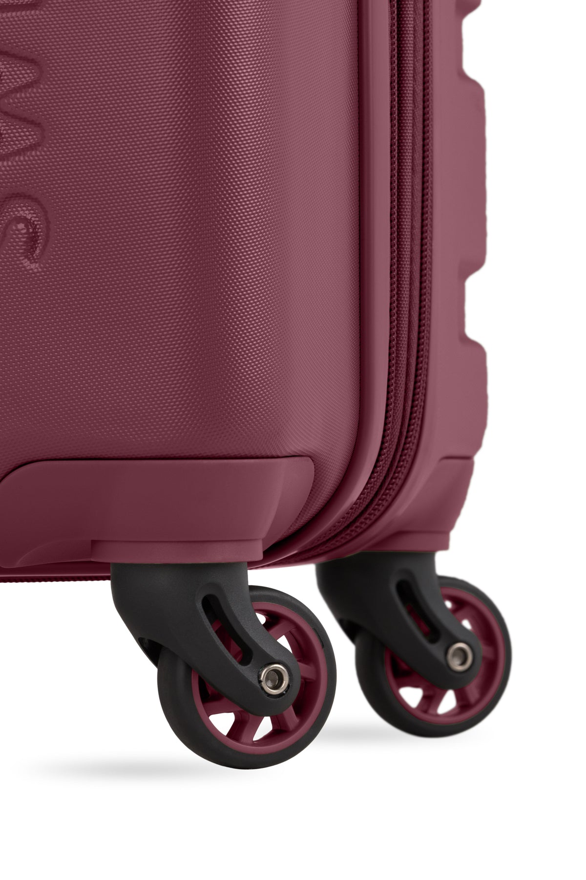 SWISSGEAR Signature Carry-On Spinner - Merlot Red - 15