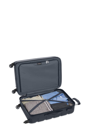 SWISSGEAR Signature Medium Checked Spinner in Navy