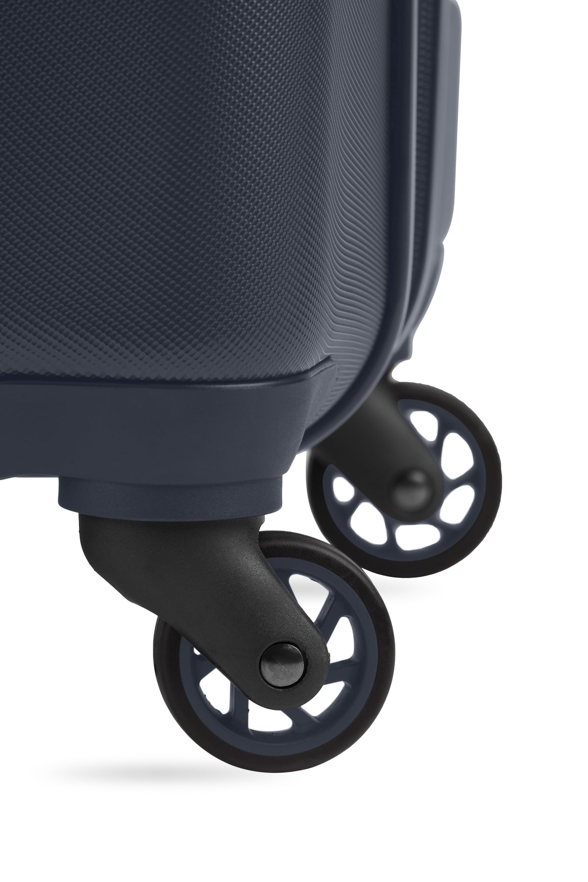 SWISSGEAR Signature Large Checked Spinner - Navy - 10