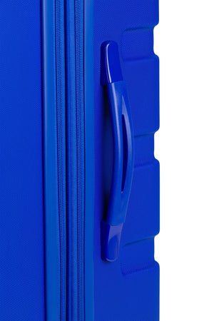 SWISSGEAR Signature Large Checked Spinner in Cobalt Blue