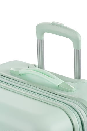 SWISSGEAR Modern Traveler Medium Checked Bundle in Clearly Aqua/Black/Grey