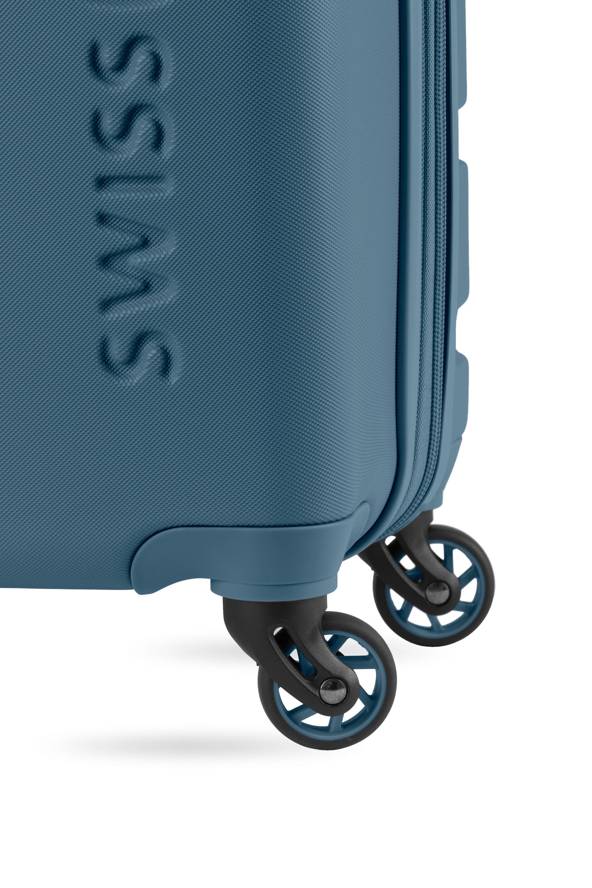 SWISSGEAR Signature Carry-On Spinner - Atlas Blue - 15