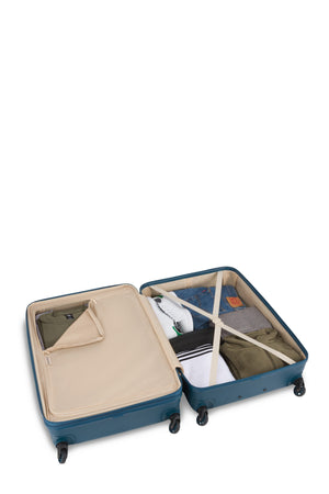 SWISSGEAR Signature Large Checked Spinner in Atlas Blue