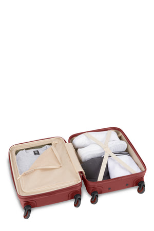 SWISSGEAR Signature Carry-On Spinner in Cinnamon Brown