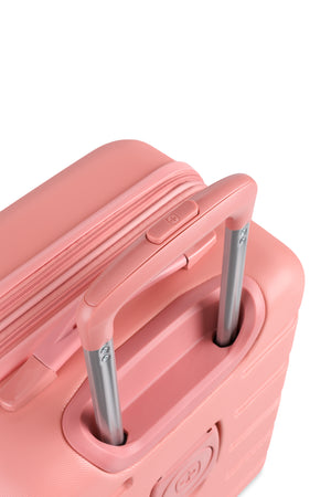 SWISSGEAR Style Traveler Bundle in Coral Pink