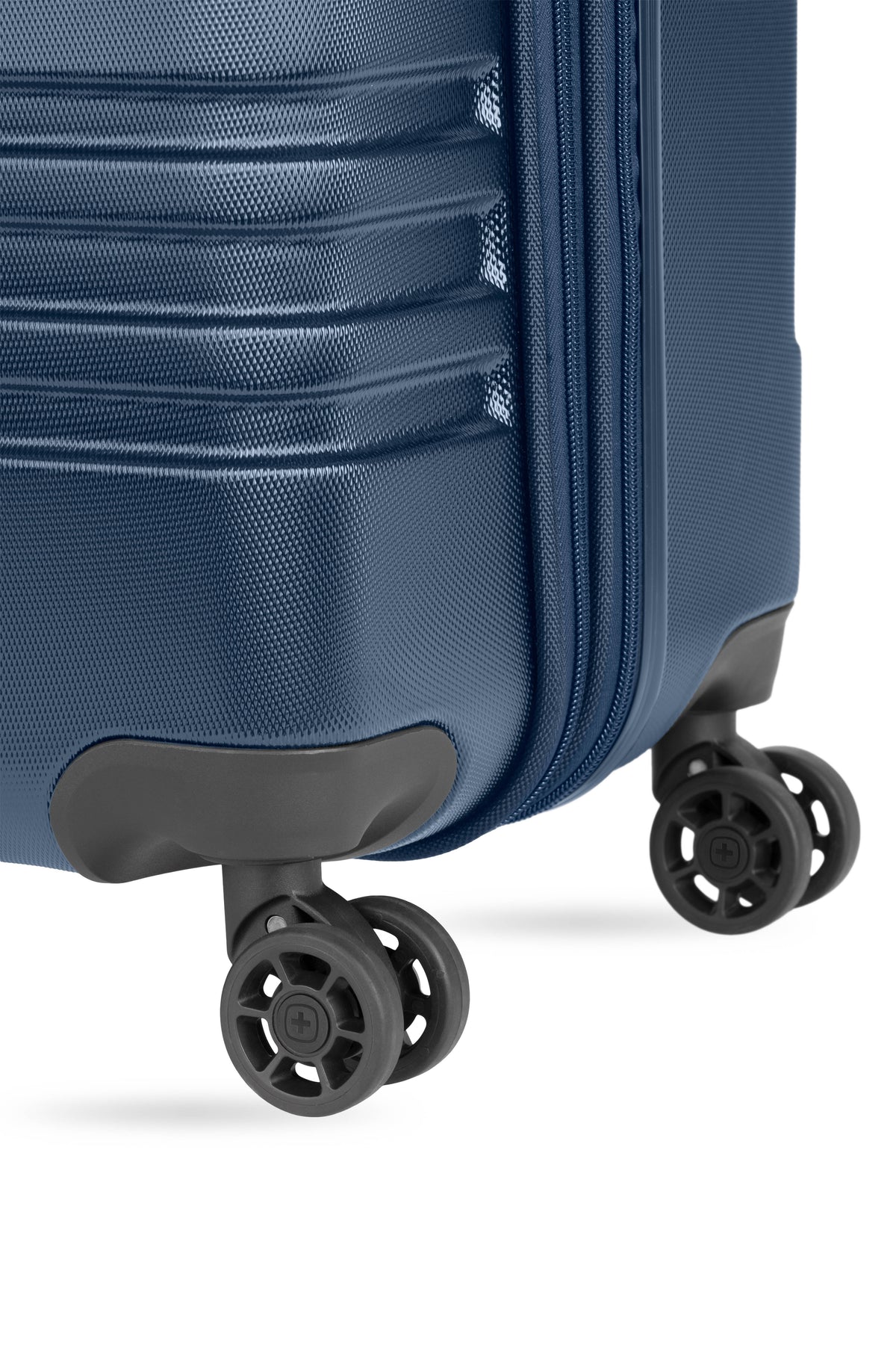 SWISSGEAR 3-Piece Hybrid Shell Spinner Set - Blue Sea - 12