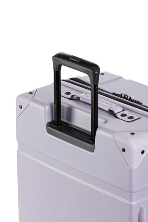 SWISSGEAR Vintage Trunk II Large Checked Spinner in Evening Haze