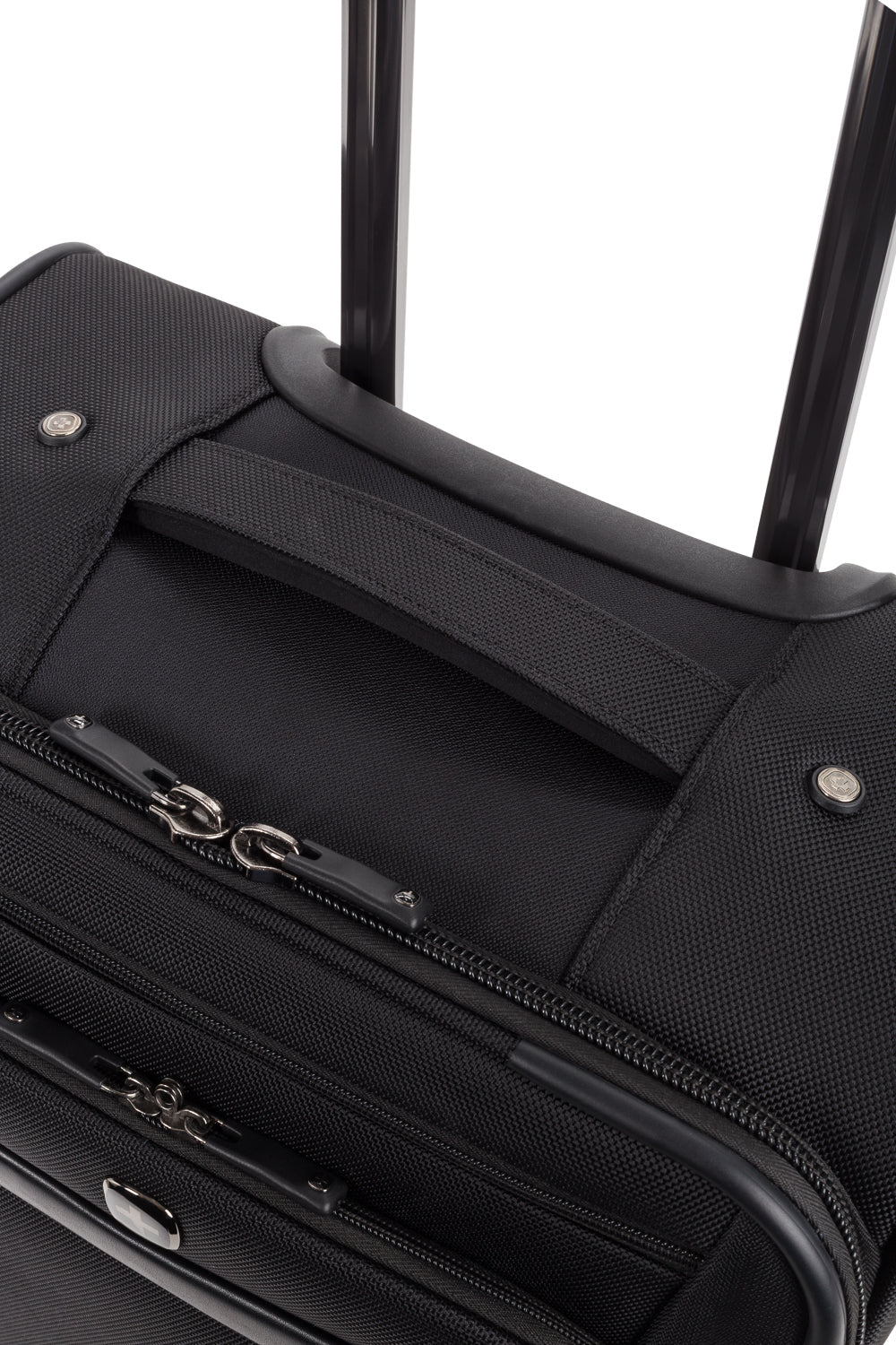 Swissgear 7811 Expandable Spinner Luggage Reinforced, top handles 