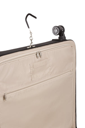 SWISSGEAR 7895 Full Sized 8-Wheeled Rolling Garment Bag - Black