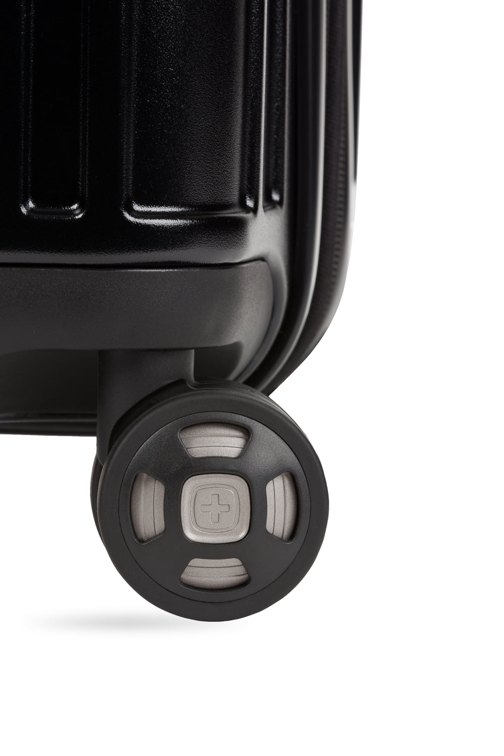 SWISSGEAR Ridge Carry-On Spinner - Black - 09