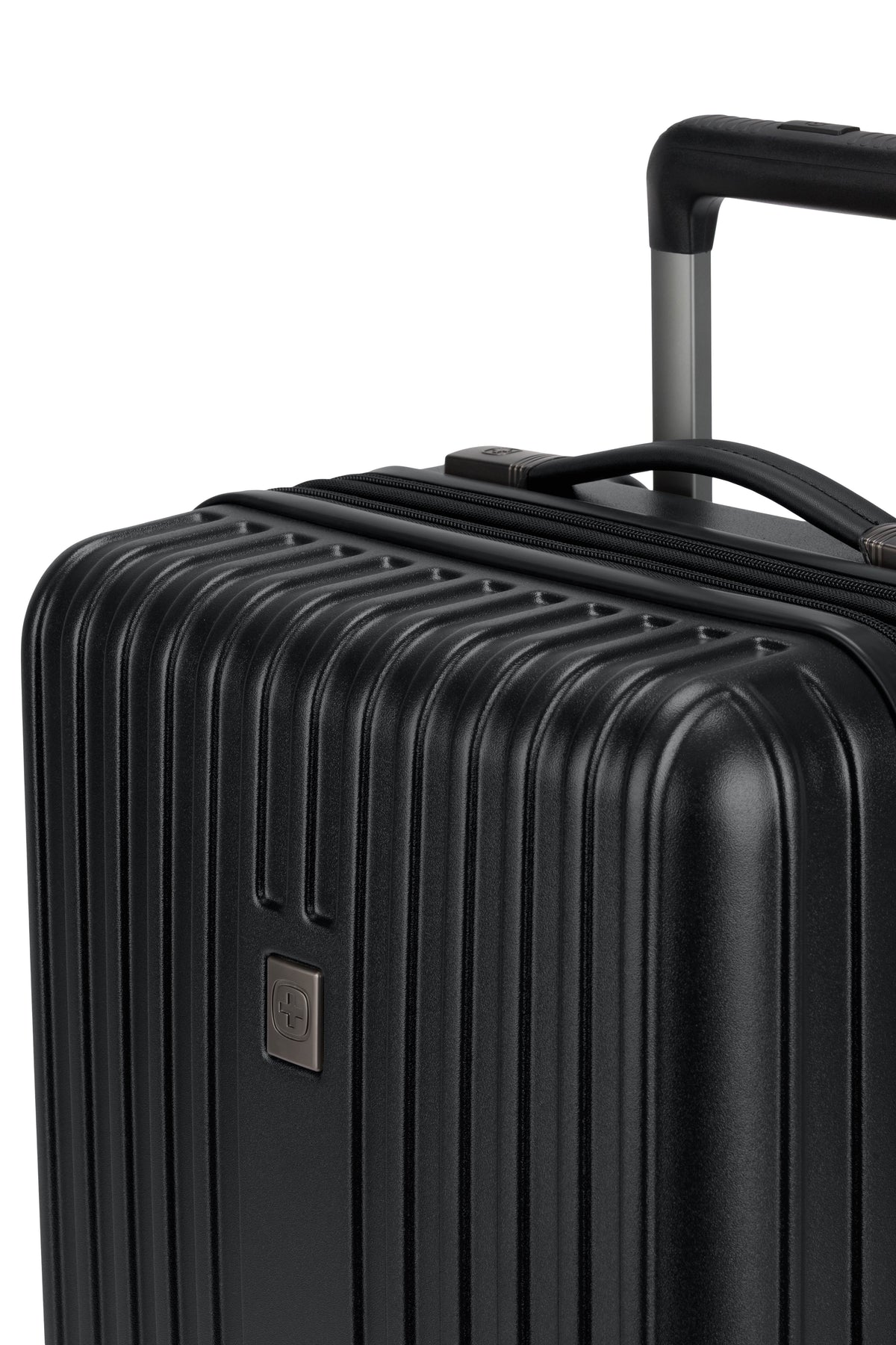 SWISSGEAR Ridge Carry-On Spinner - Black - LE - 14
