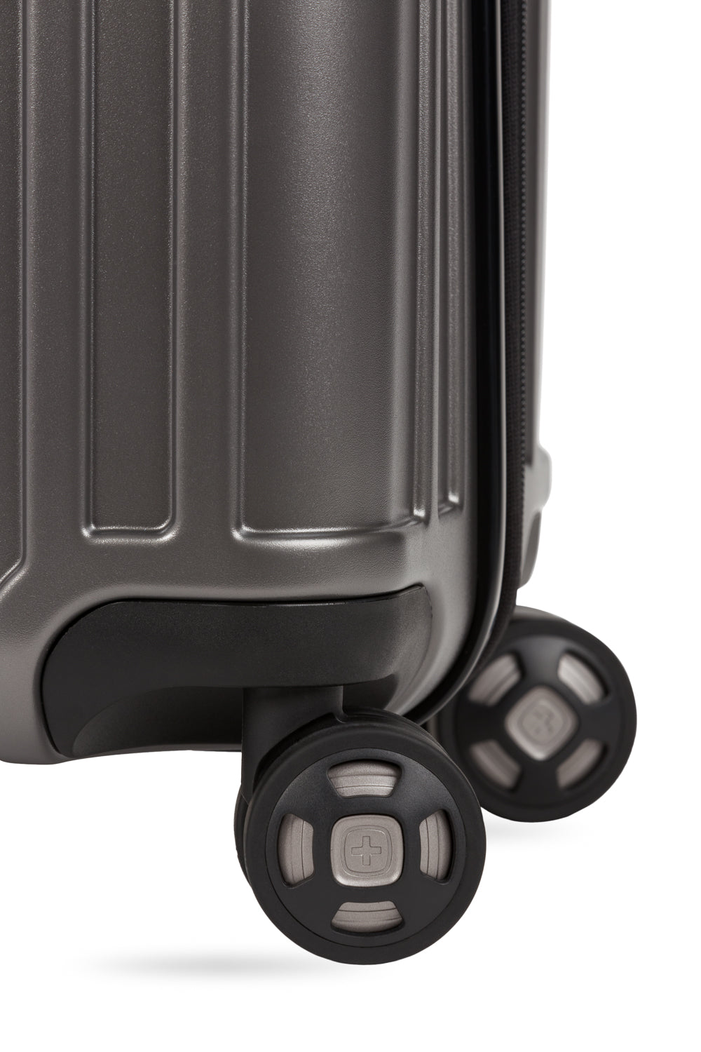 SWISSGEAR Ridge 2-Piece Spinner Set - Gun Metal - 11