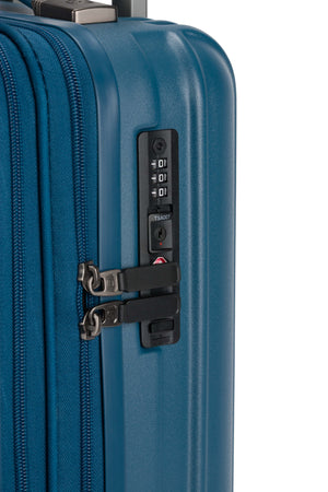SWISSGEAR Ridge Carry-On Spinner in Atlas Blue