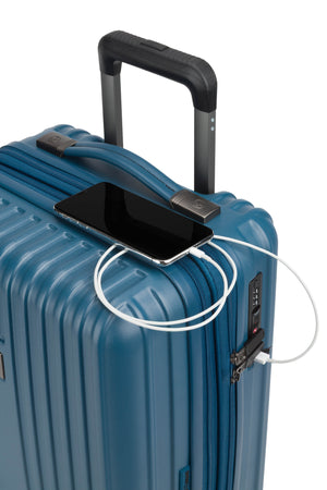 SWISSGEAR Ridge Carry-On Spinner in Atlas Blue