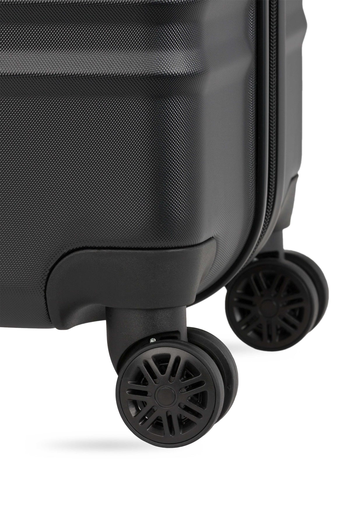 SWISSGEAR Cascade II 3-Piece Spinner Set - Black - 10