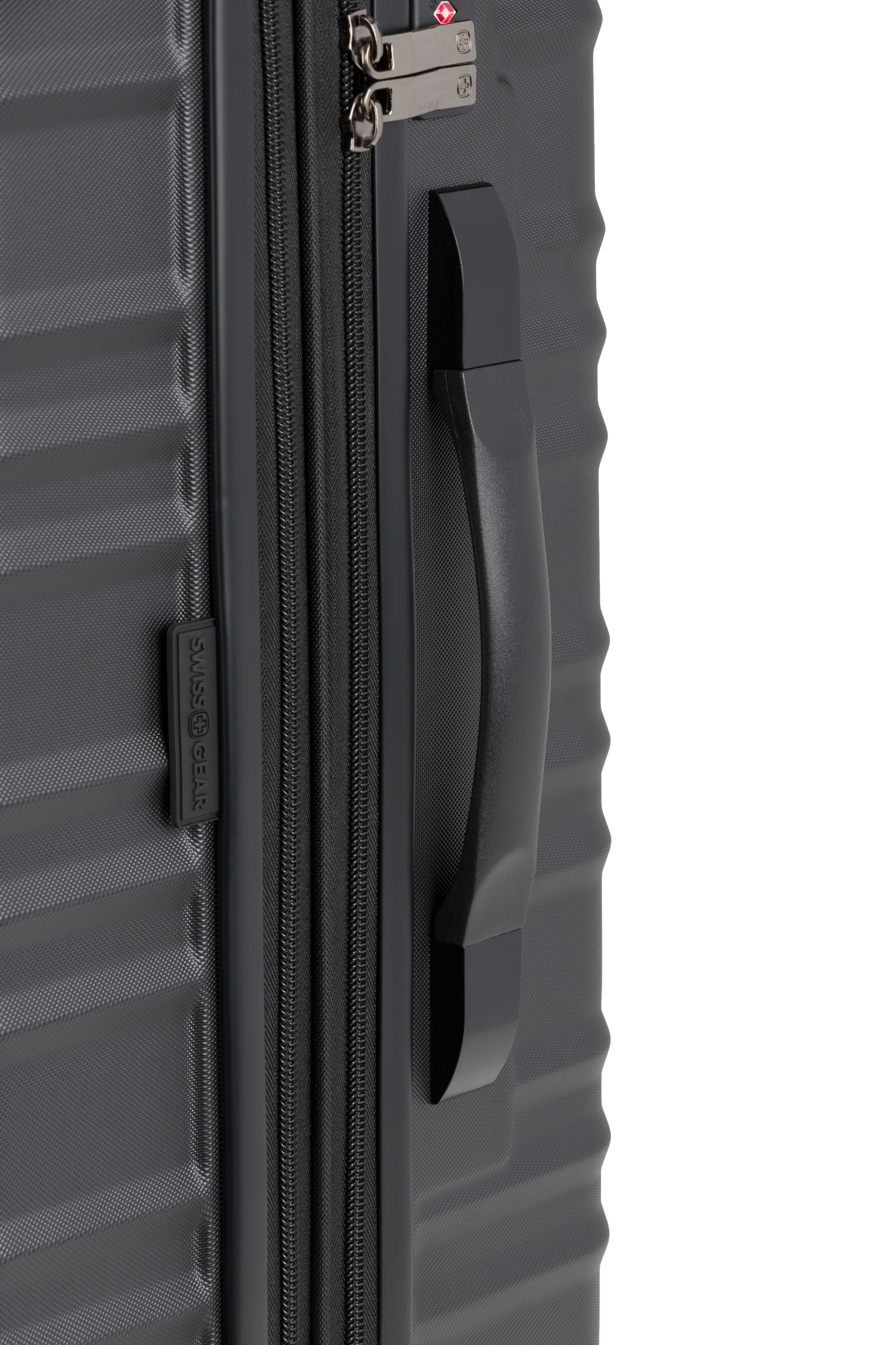 SWISSGEAR Cascade II Medium Checked Spinner - Black - 10