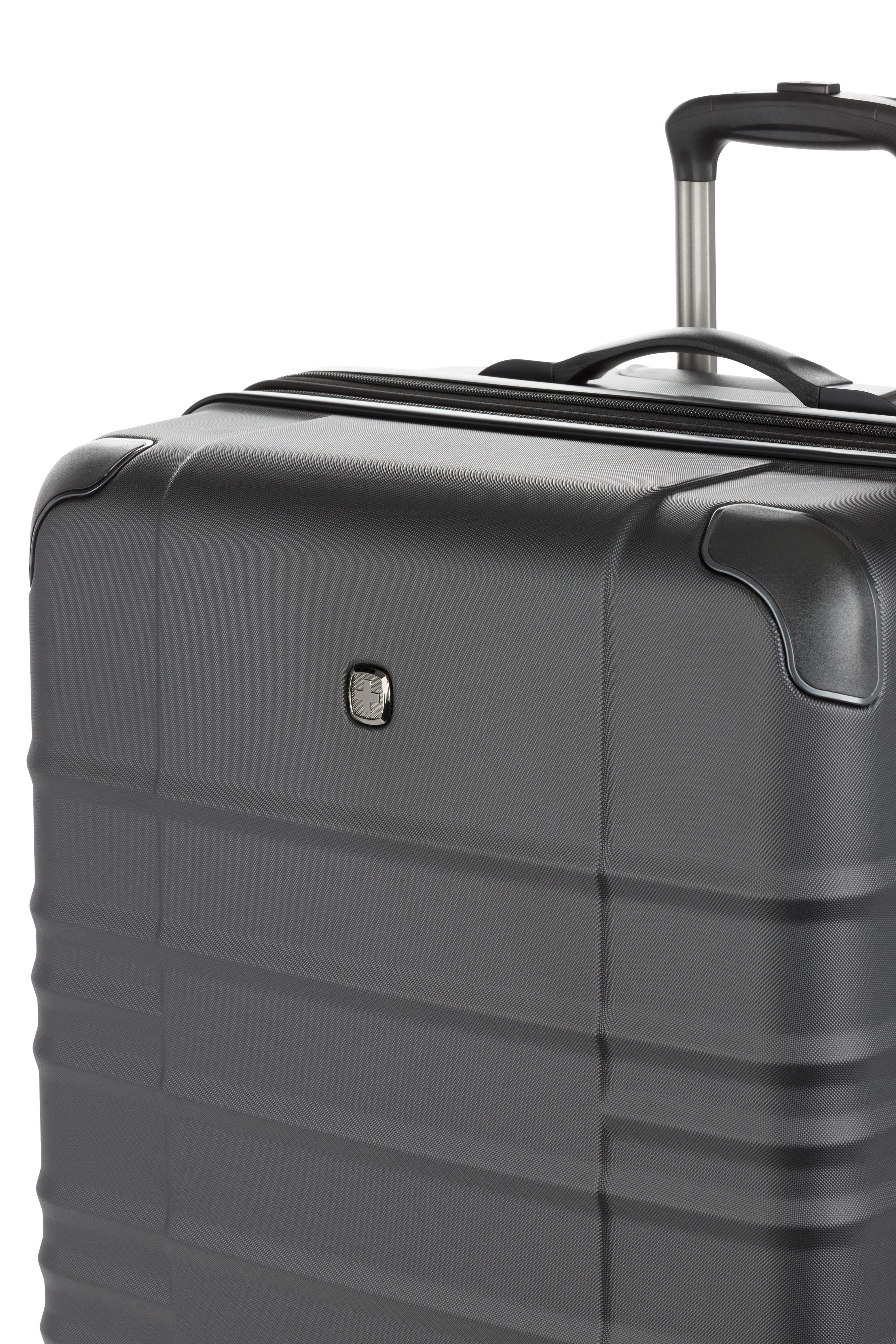 SWISSGEAR Cascade II Large Checked Spinner - Black - 12