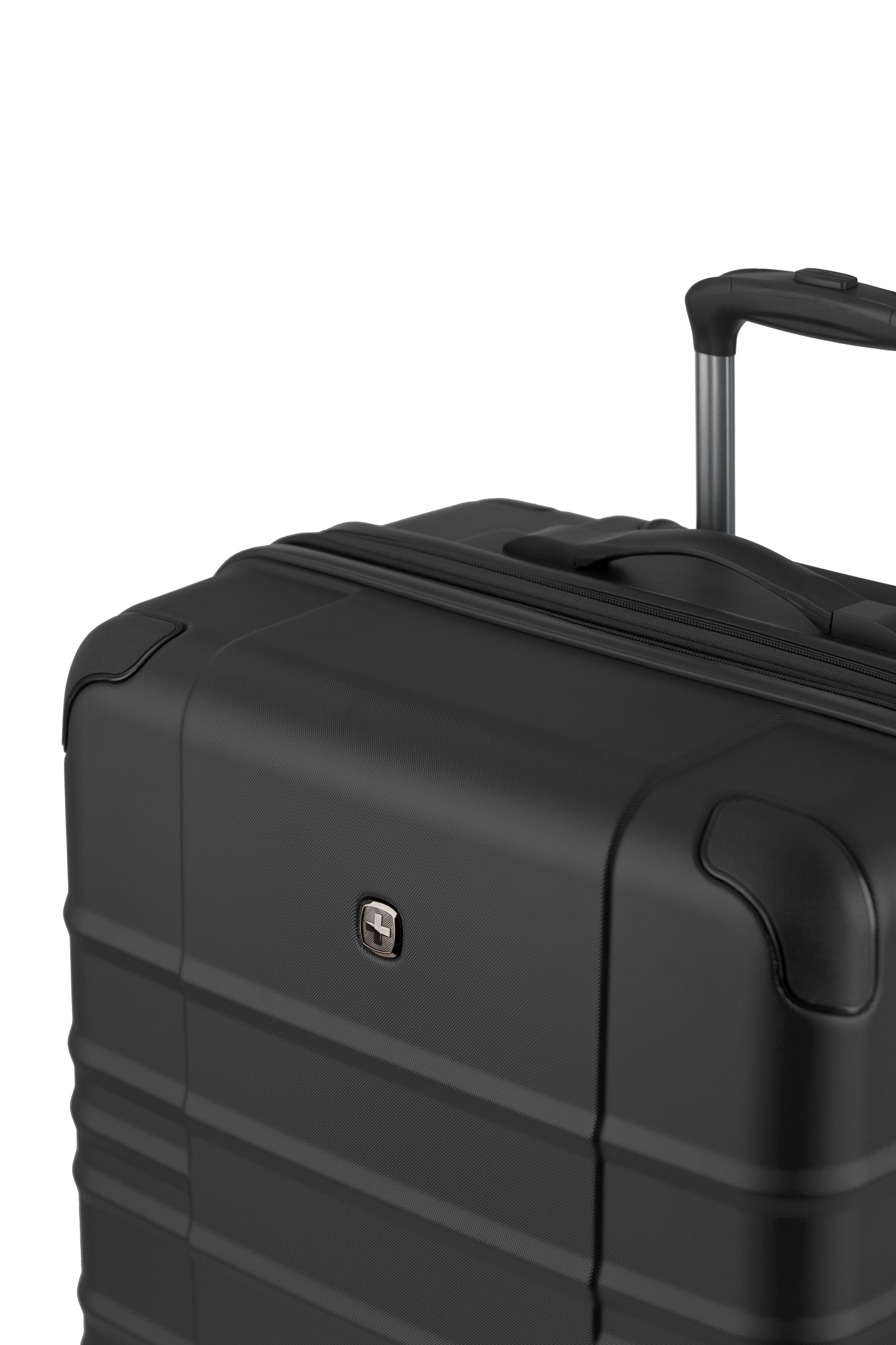 SWISSGEAR Cascade II Large Checked Spinner - Black - LE - 13