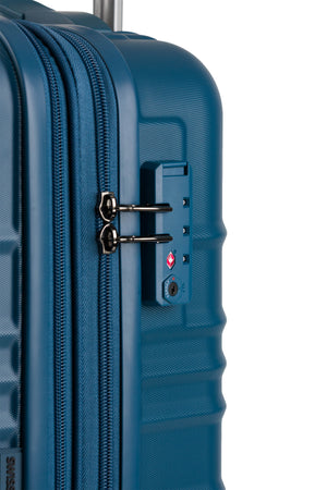 SWISSGEAR Cascade II Carry On Spinner in Atlas Blue