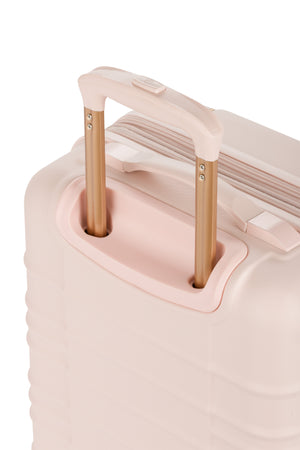 SWISSGEAR 8027 19” Expandable Carry On Hardside Spinner Luggage - Pink Premium push-button steel locking telescopic handle for easy pushing or pulling of luggage