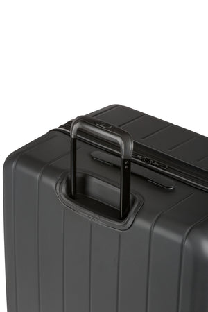 Swissgear Wanderlust Pro Big Box Expandable Spinner 3 Piece Set - Black Push-button locking telescopic handle for easy pushing or pulling of luggage