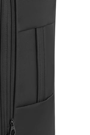 SWISSGEAR Checklite II Carry-On Spinner in Black