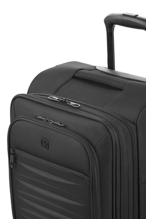 SWISSGEAR Checklite II Carry-On Spinner in Black