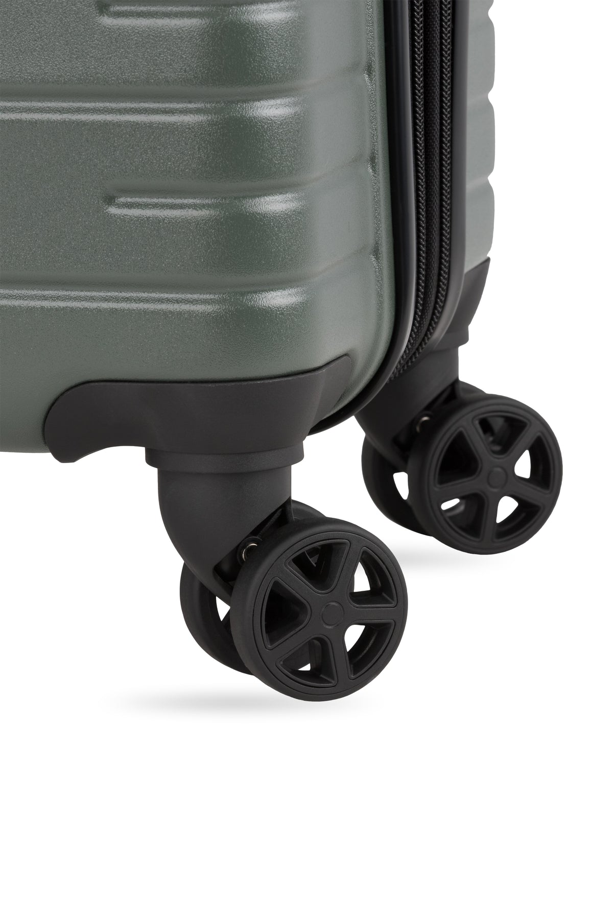 SWISSGEAR 8220 Medium Checked Spinner - Olive Green - 09