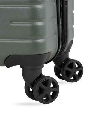 SWISSGEAR 8220 Large Checked Spinner - Olive Green - 09