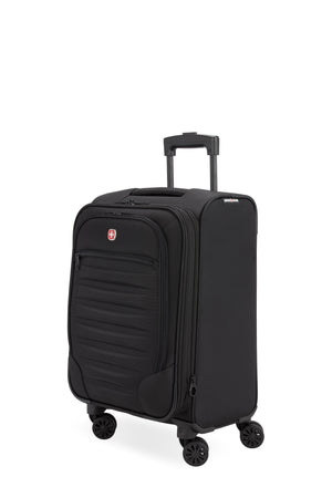 SWISSGEAR 8260 Carry-On Spinner