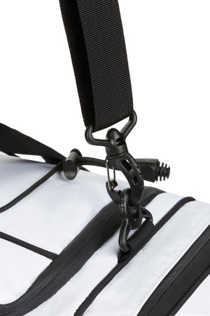 Swissgear 9000 20” Apex Duffel Bag - White Tarpaulin