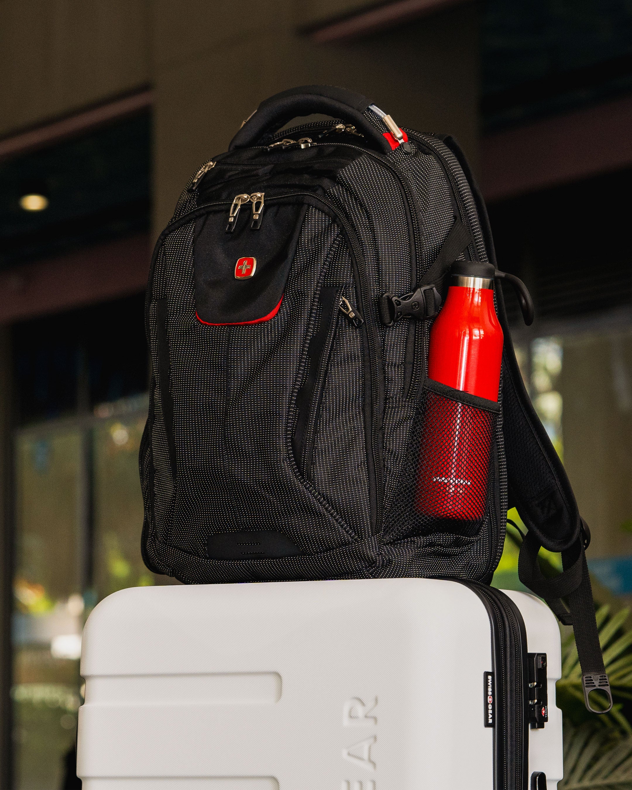 Free Gift With Purchase – SWISSGEAR