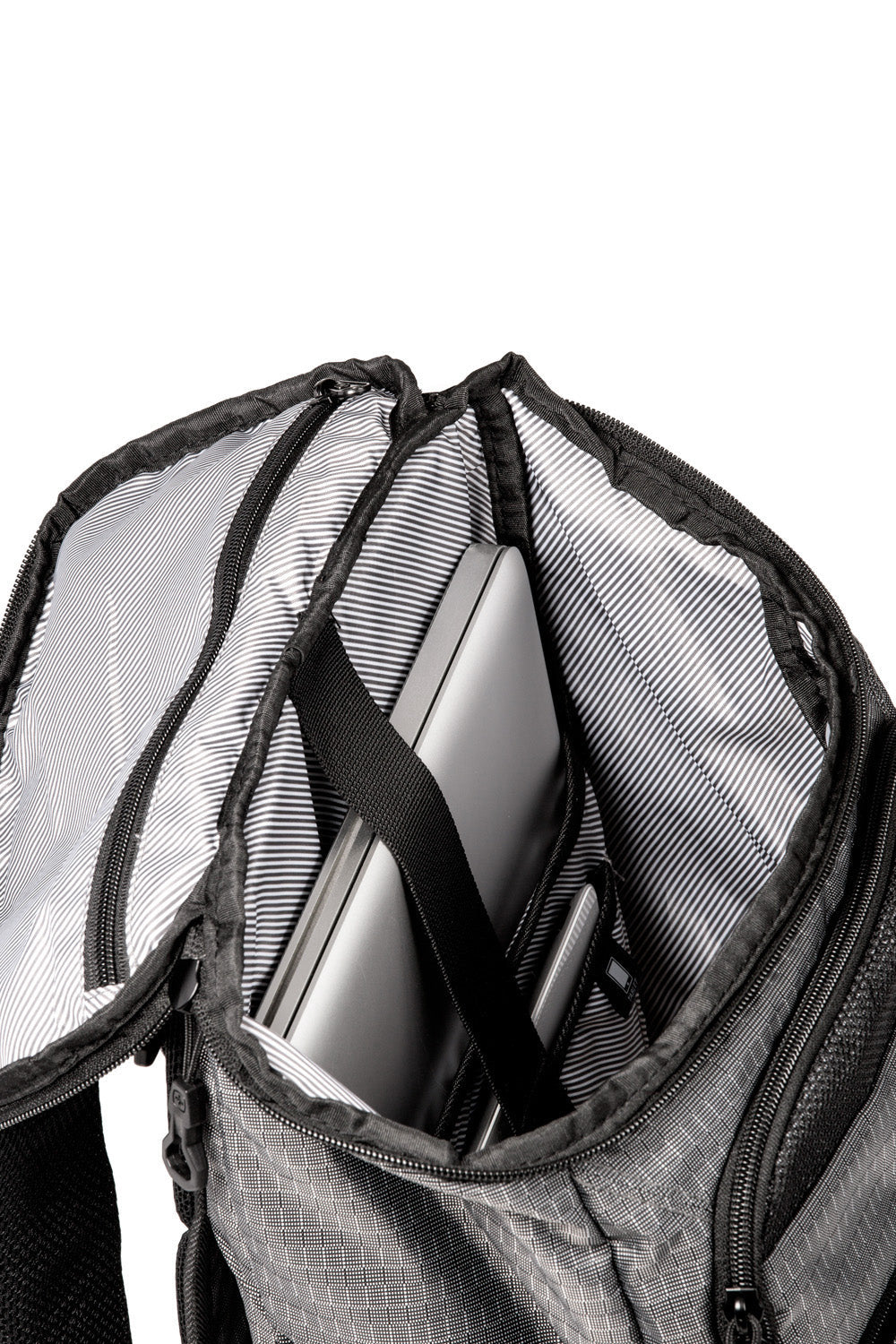 Swissgear 2710 Laptop backpack Large main compartment 
