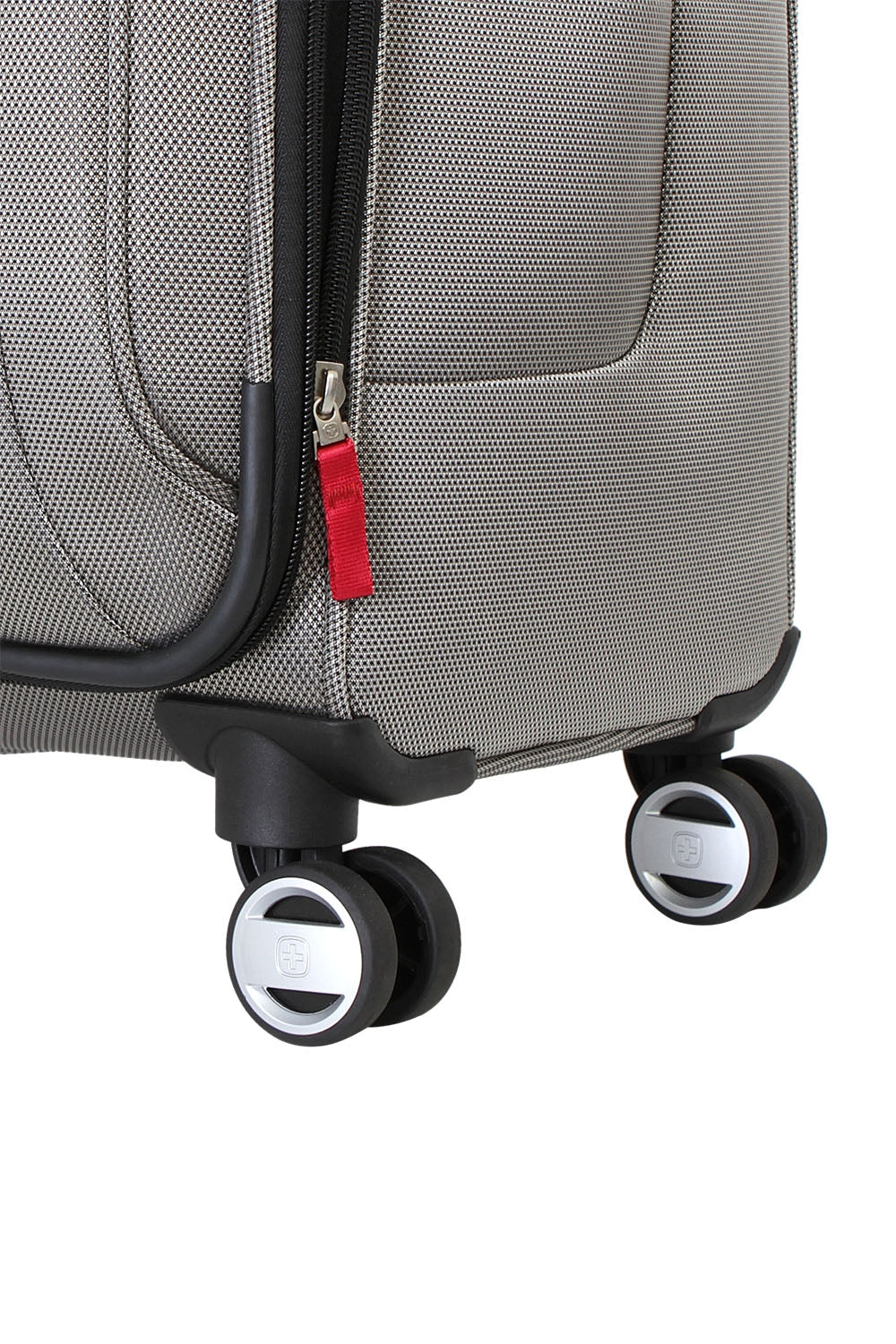 SWISSGEAR 6305 Medium Checked Spinner in Pewter