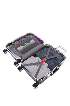 Swissgear 6595 18” Aluminum Frame Hardside Spinner Luggage -  Fully lined interior