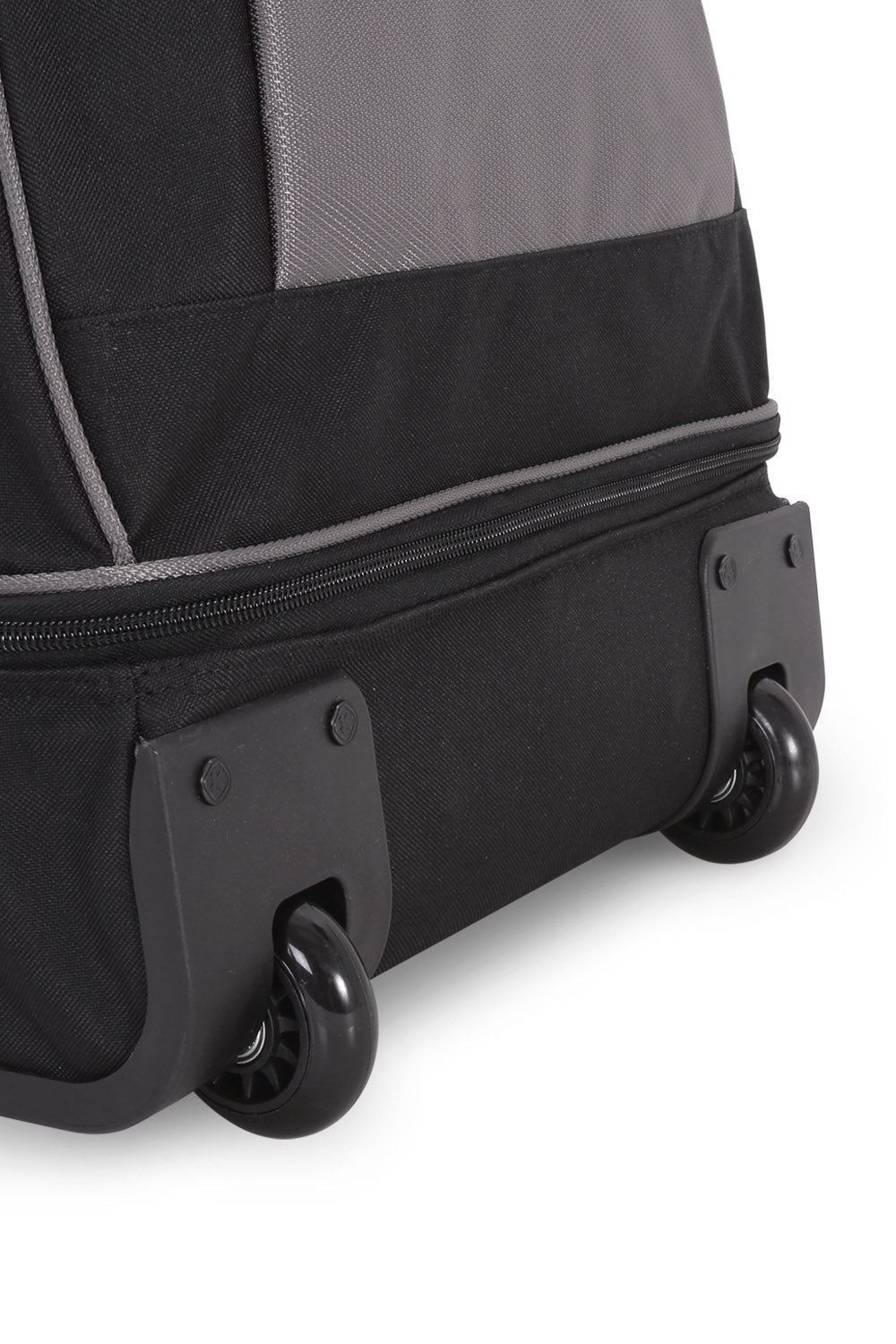 Swissgear 7261 30” Rolling Drop Bottom Duffel Bag 360-degree, multi-directional spinner wheels